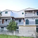 Nefeli Gasthuis Agios Georgios (Corfu)