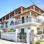 Nefeli Gasthuis Agios Georgios (Corfu)