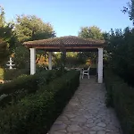 Nefeli 4*