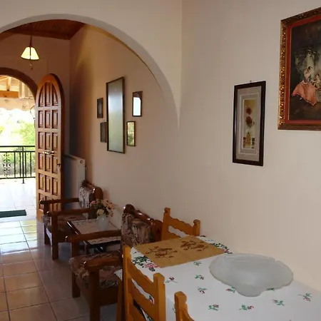 Nefeli Guest house 2*