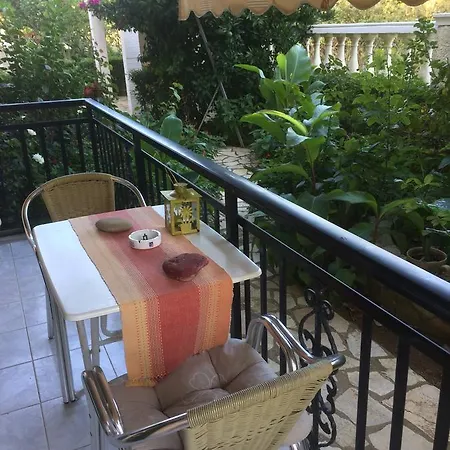 Nefeli Guest house