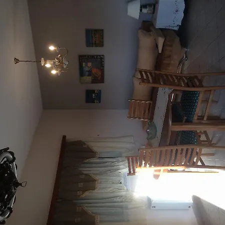 Nefeli 4*