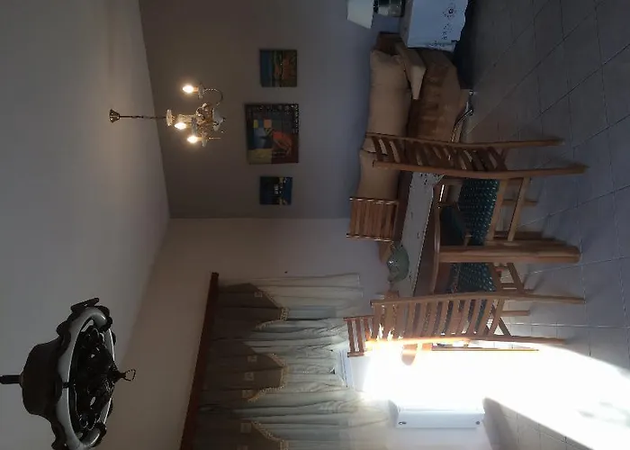 Nefeli 4*