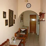 Nefeli Πανσιόν Άγιος Γεώργιος